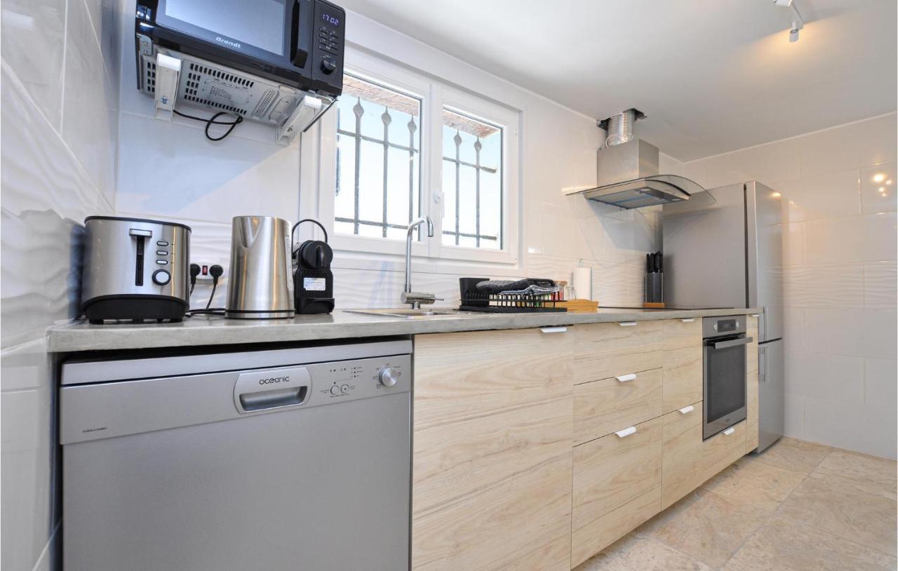 Awesome Apartment In Saint-Jeannet With Kitchen Екстер'єр фото