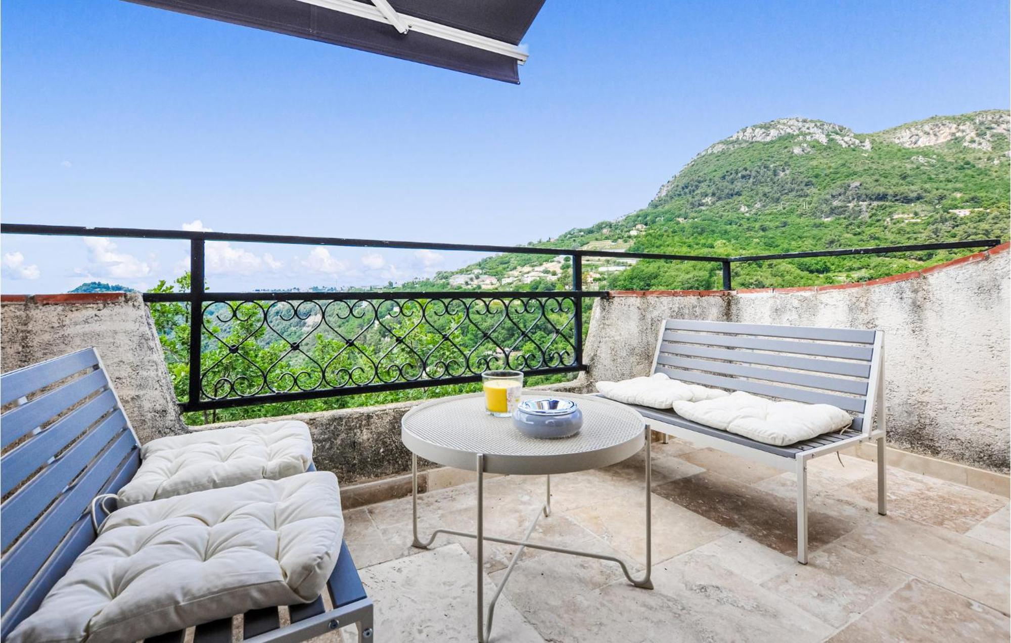 Awesome Apartment In Saint-Jeannet With Kitchen Екстер'єр фото