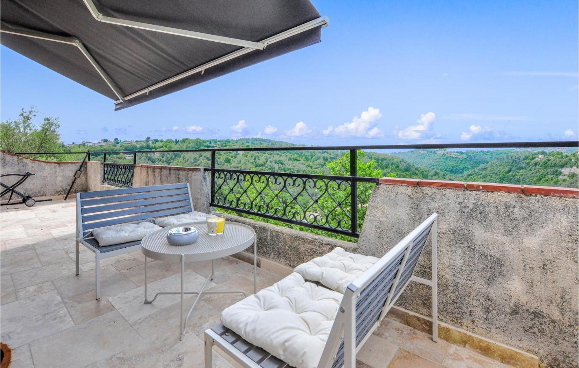 Awesome Apartment In Saint-Jeannet With Kitchen Екстер'єр фото